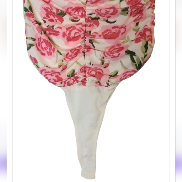 ZARA Blogger Fave Pink Floral Rose Ruched Bodysuit Medium Strapless Romantic Y2k - Picture 10 of 15